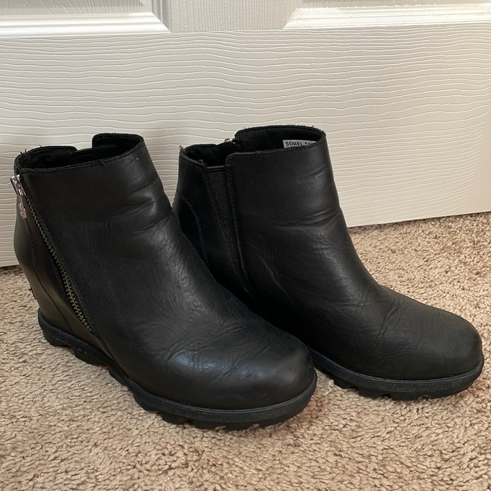 Sorel Womens Size US 8 Joan Of Arctic II Wedge Boots Leather Black